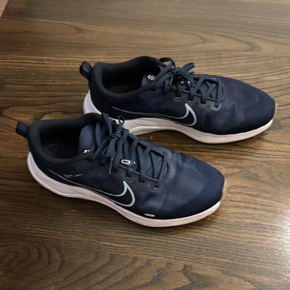 Nike Blue and White Athletic Shoes with Cushioned Midsole